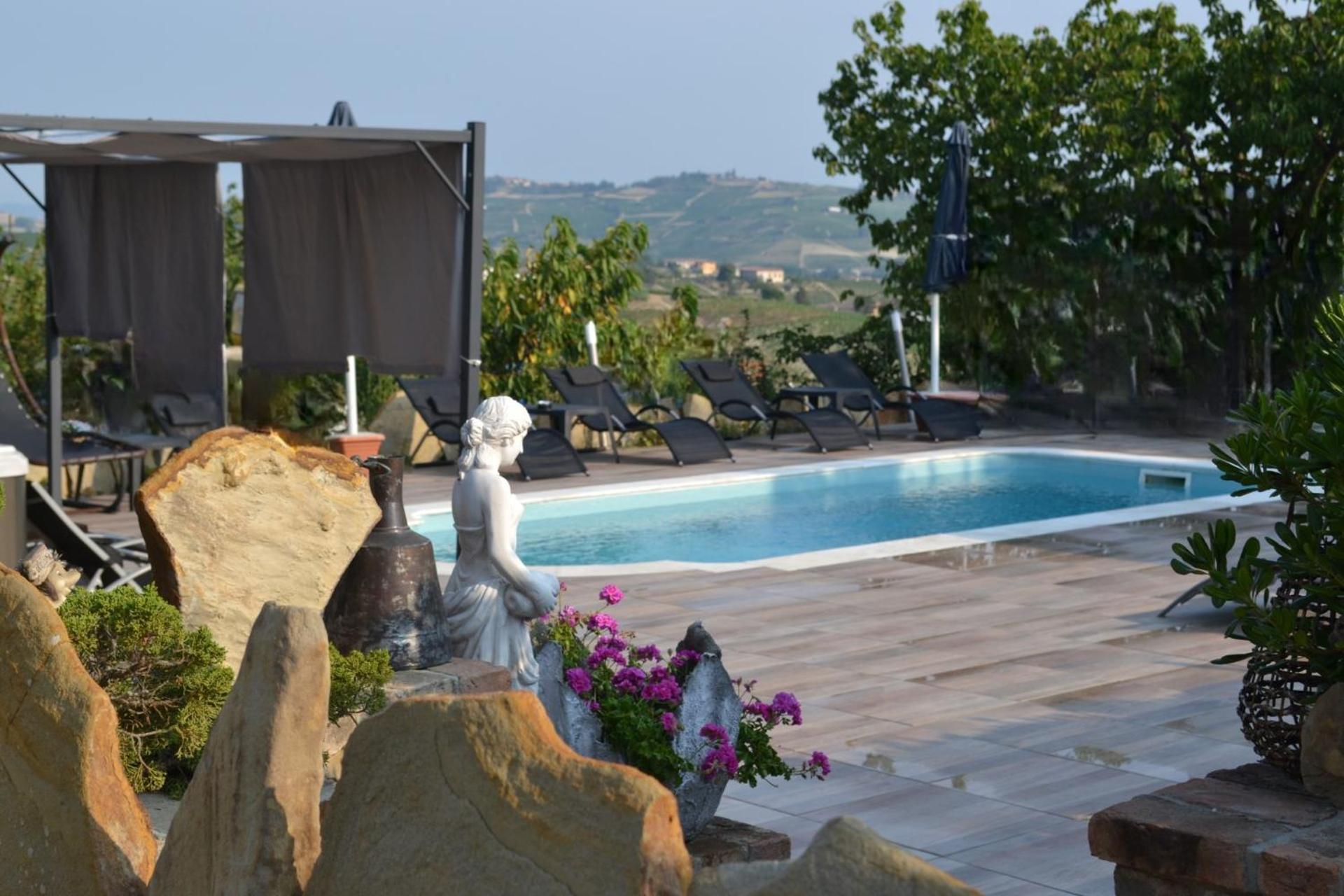 Agriturismo San Martino Castiglione Tinella Exteriör bild